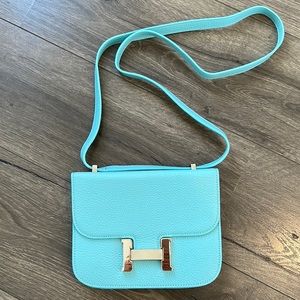 H Crossbody Purse